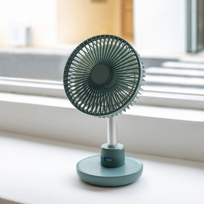 Usb-Batterie-wieder aufladbarer Tischventilator 6 Zoll-Oszillations-tragbarer elektrischer Ventilator