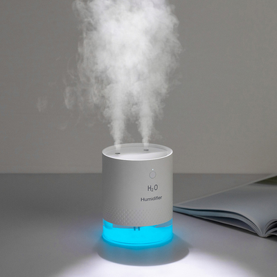 Der Batterie-2000mAh Doppelt-Spray Mini Usb Ultrasonic Aroma-Diffusor-Nachtdes licht-650ml
